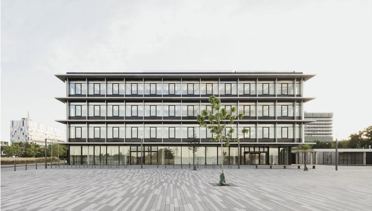 Umzug ins Fraunhofer-Institut